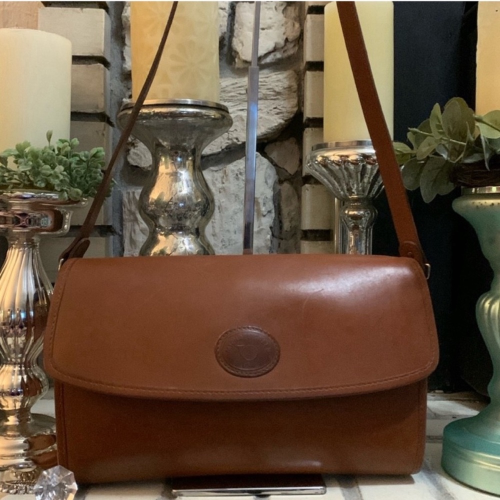 Michael Green Leather Crossbody Bag with Flap Closure